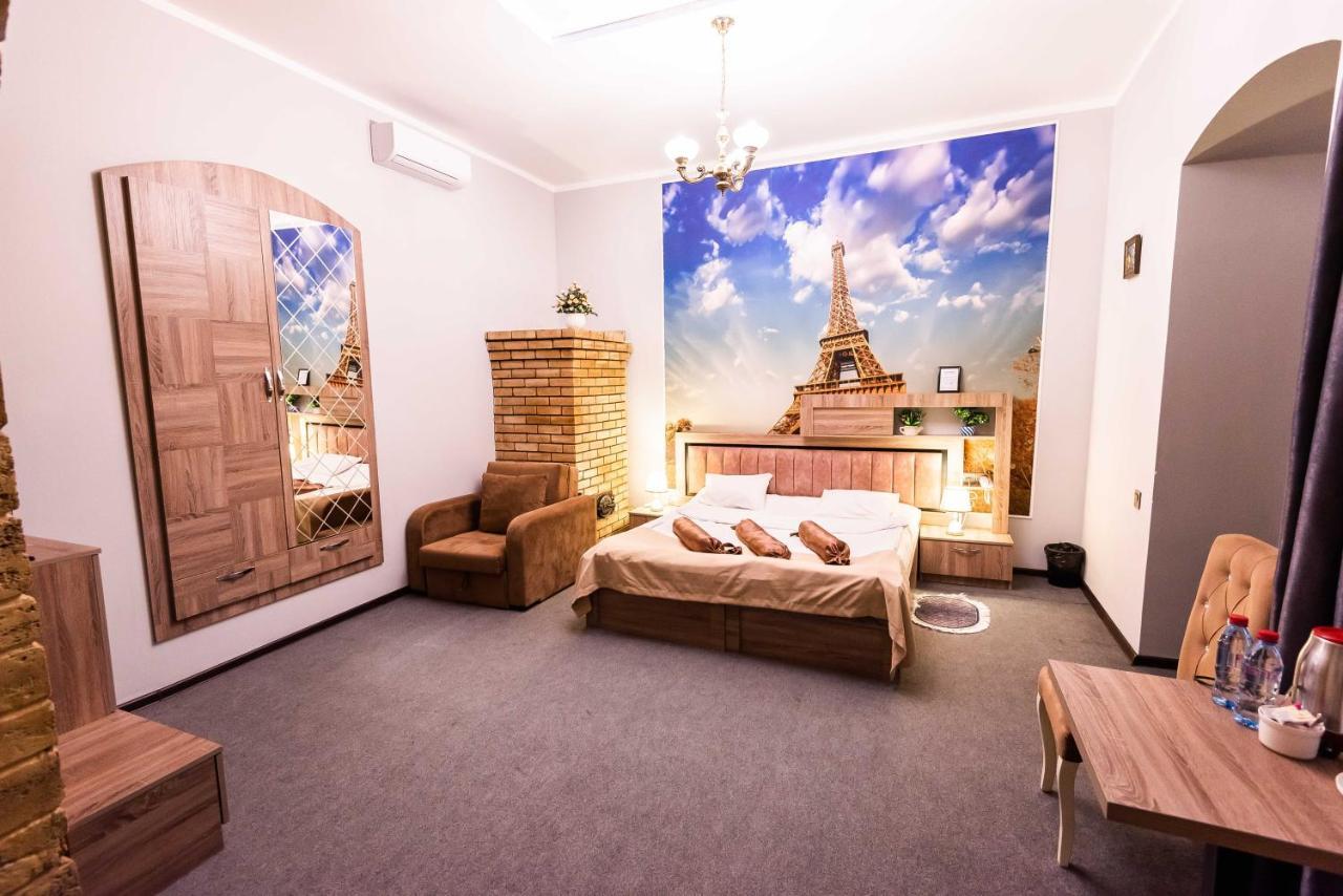 Castello Inn Баку Екстер'єр фото
